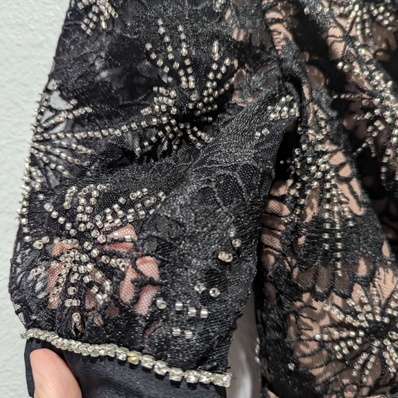 Saloni Embroidered Dress - Picture 13 of 14